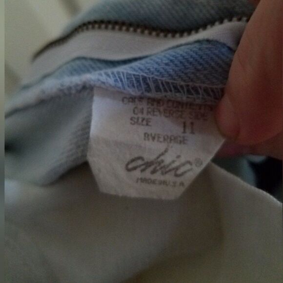 Vintage Chic 70s High Rise Straight Leg Light Wash Blue 5 Pocket Jeans - Picture 3 of 8